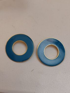 Vintage Monet Gold Tone And Blue Enamel Donut Shaped Stud Earrings